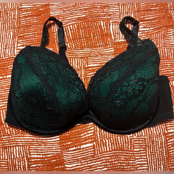 Cacique Lace Boost Plunge Bra - Picture 1 of 7